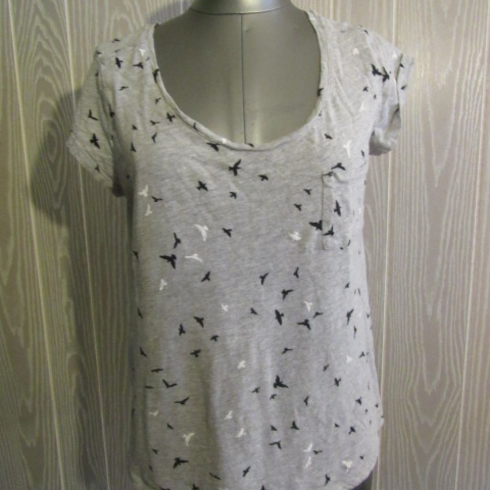 Gap easy confort gray t-shirt w/birds